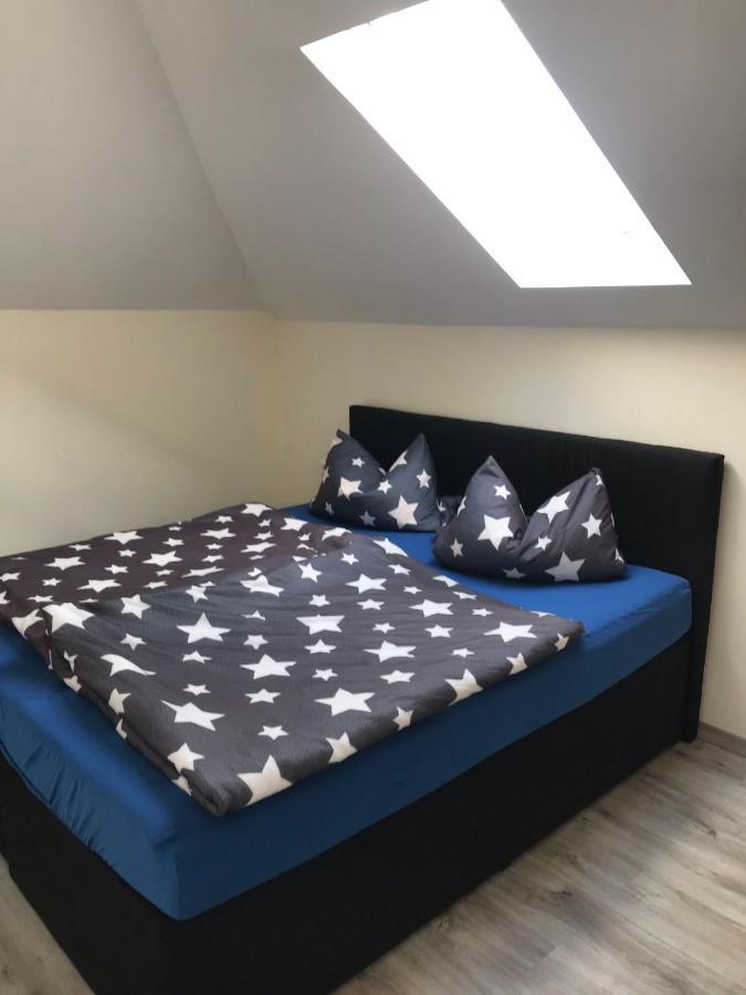 Ferienwohnung Workers Sleep Wilhelmshaven Exterior foto